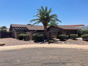 7731 E Berridge Ln in Scottsdale, AZ - Building Photo - Building Photo