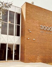 3000 W Kellogg Dr in Wichita, KS - Building Photo - Building Photo