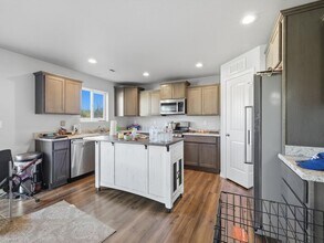 10581 Traders Pkwy in Fountain, CO - Building Photo - Building Photo