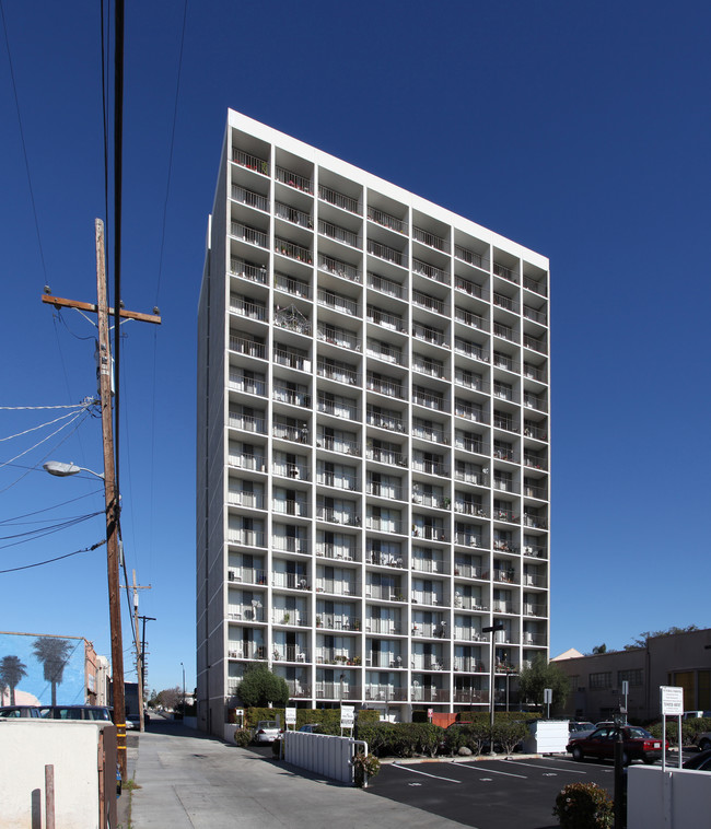 Congregational Tower Apartments