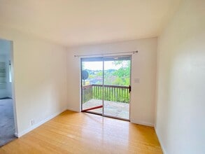 Letitia Ave S. (4051) in Seattle, WA - Building Photo - Building Photo