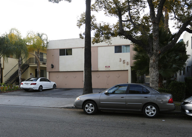 358 W Lomita Ave in Glendale, CA - Building Photo - Building Photo