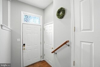 205 Quiet Ridge Ct in Pasadena, MD - Building Photo - Building Photo