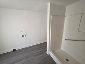 1404 Cumberland Ave W in Big Stone Gap, VA - Building Photo - Building Photo