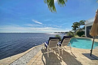 3107 SE 22nd Pl in Cape Coral, FL - Building Photo - Building Photo