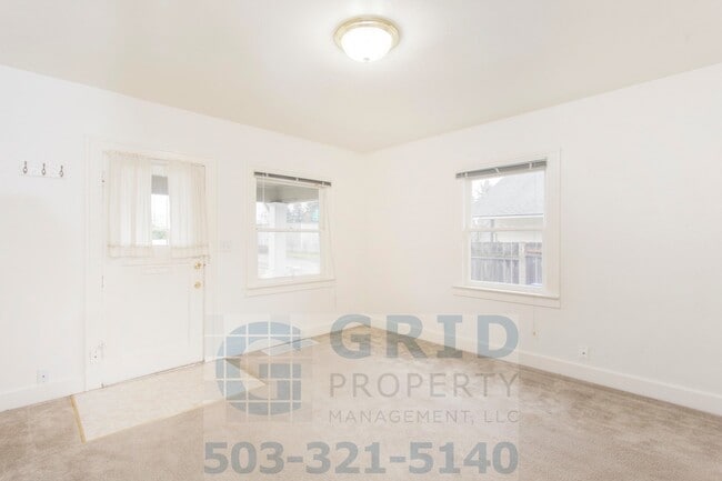 1234 N Watts St in Portland, OR - Building Photo - Building Photo