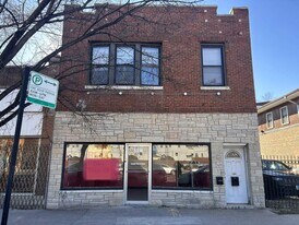 5319 W Fullerton Ave in Chicago, IL - Building Photo
