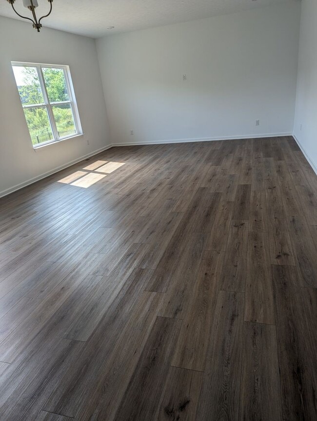 17015 Meander Wy in Louisville, KY - Building Photo - Building Photo