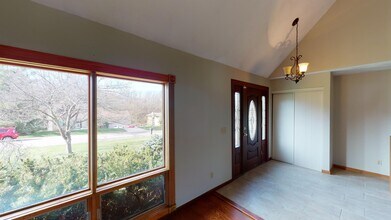 3922 Ridgedale Dr in Cincinnati, OH - Building Photo - Building Photo