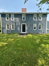 107 Berwick Rd in Berwick, ME - Building Photo - Building Photo