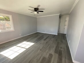 7315 Richfield St in Paramount, CA - Building Photo - Building Photo