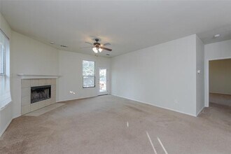 2613 Weslayan Dr in Denton, TX - Building Photo - Building Photo