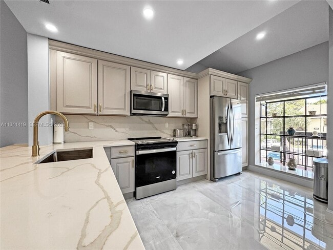 property at 1977 SW 15th St