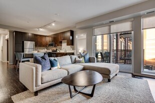 The Flats at West End