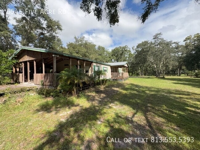 5545 Five Acre Rd in Plant City, FL - Building Photo - Building Photo