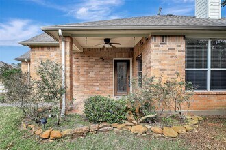 2013 Lulach Ln in Conroe, TX - Building Photo - Building Photo