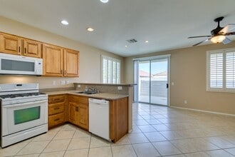6290 Majestic Hills Ave in Las Vegas, NV - Building Photo - Building Photo