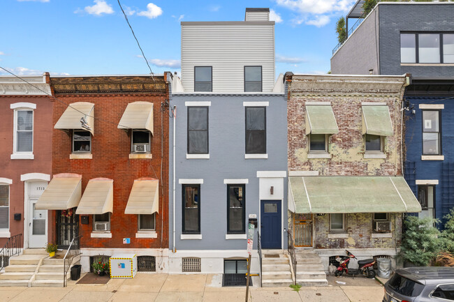 1709 Wharton St in Philadelphia, PA - Building Photo - Building Photo