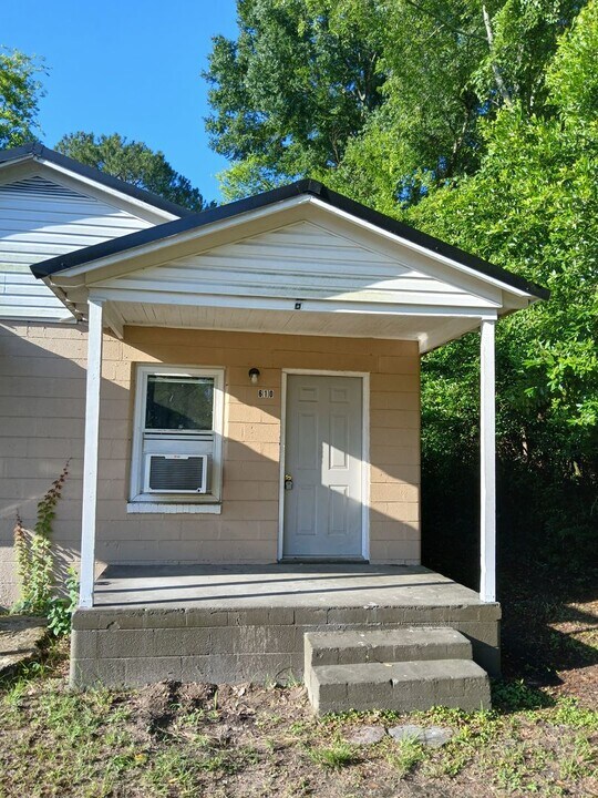 610 Burke Ave in Albany, GA - Building Photo