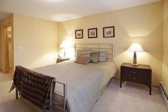 Arrive Inglewood Trails in St. Louis Park, MN - Building Photo - Interior Photo