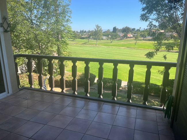 12102 Rancho Bernardo Rd