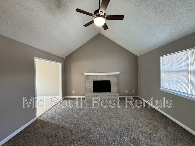 125 Almond Cove in Sherwood, AR - Building Photo - Building Photo