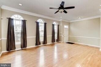 20078 Northville Hills Terrace in Ashburn, VA - Building Photo - Building Photo