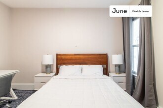 276 E Cottage St-Unit -B in Boston, MA - Building Photo - Building Photo