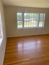 20 Abington Ave in Holbrook, MA - Building Photo - Building Photo