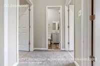 753 Edgewood St photo'