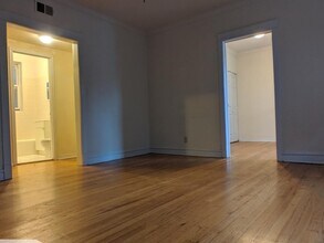 3008 N Whipple St in Chicago, IL - Building Photo - Building Photo