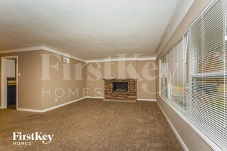 10220 Capitol Dr in St. Louis, MO - Foto de edificio - Building Photo