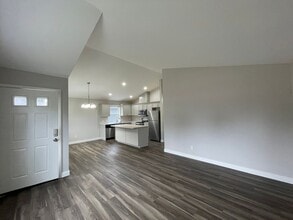 738 2nd Ave N in Kent, WA - Building Photo - Building Photo