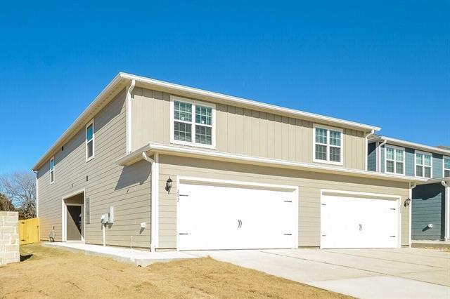 305 Marsh Ln in Princeton, TX - Building Photo - Building Photo