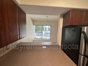 4946 25th St W in Bradenton, FL - Building Photo - Building Photo