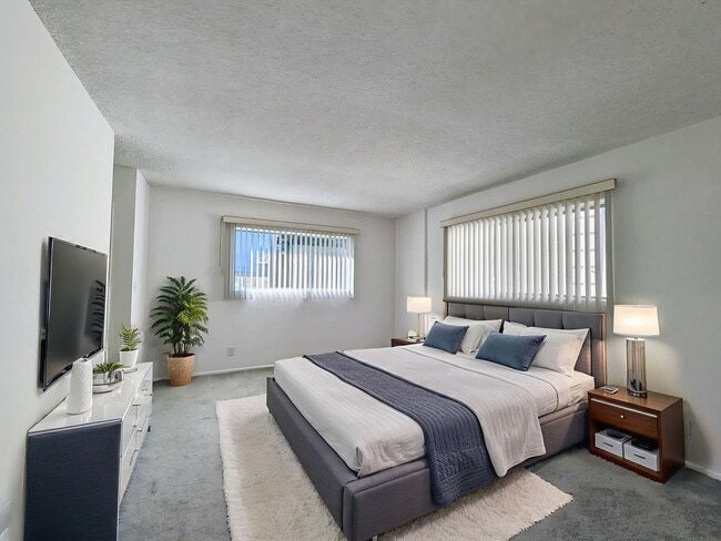 11963 Walnut Ln in Los Angeles, CA - Building Photo - Building Photo