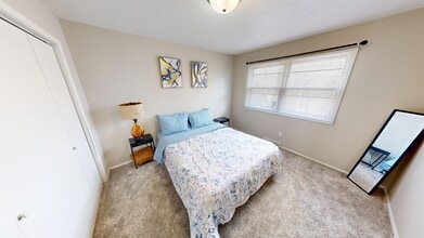 4618 S Louise Ave, Unit 4618 S Louise Avenue in Sioux Falls, SD - Foto de edificio - Building Photo