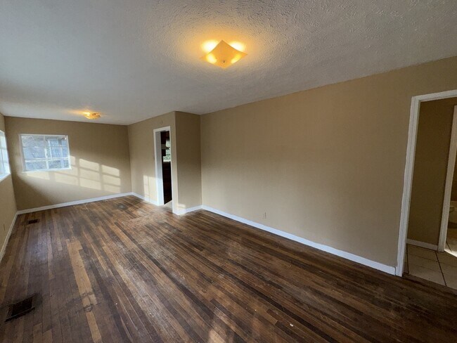 2704 Shannon St in Jackson, MS - Building Photo - Building Photo