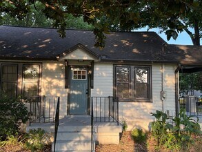 408 Spence Ln in Nashville, TN - Building Photo - Building Photo