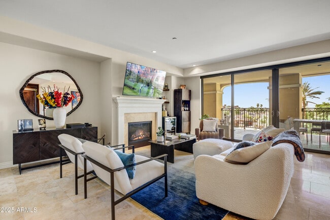 7181 E Camelback Rd in Scottsdale, AZ - Building Photo - Building Photo