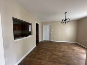 5565 Banyan Trace Dr in Baton Rouge, LA - Building Photo - Building Photo