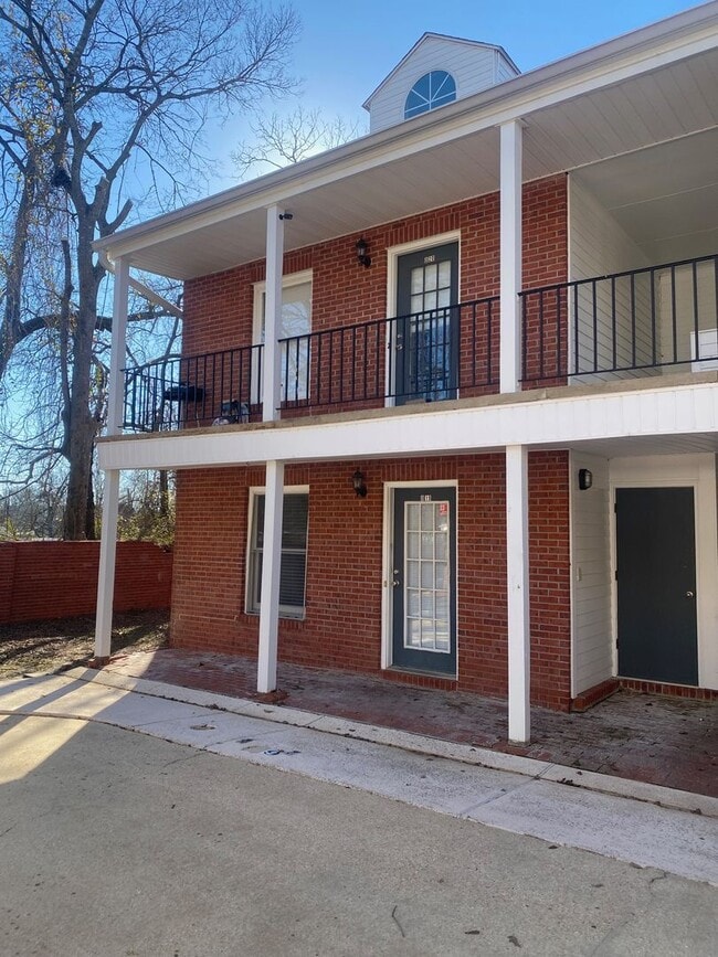 property at 510 E Gillespie St