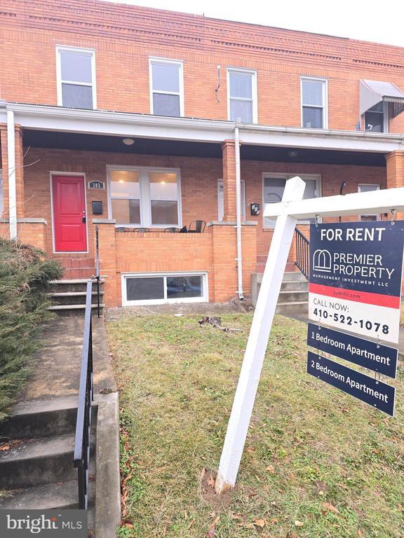 property at 303 Folcroft St