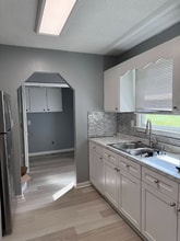 211 Vanderford St in Salisbury, NC - Building Photo - Building Photo