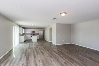 8097 Settlers Creek Cir in Lakeland, FL - Building Photo - Building Photo