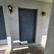 7141 E Bank Dr in Tampa, FL - Building Photo - Building Photo