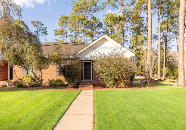 property at 101 Lindsay Ct