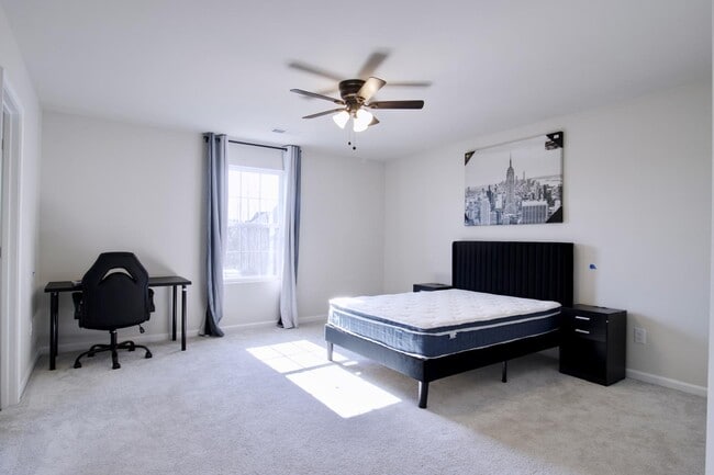 property at 10158 Chatham Run Ln