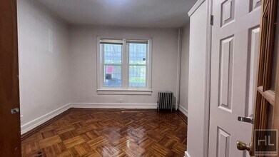 798 Miller Ave in Brooklyn, NY - Building Photo - Building Photo