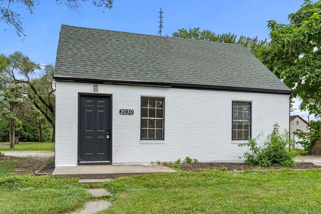 property at 2030 Covington Rd